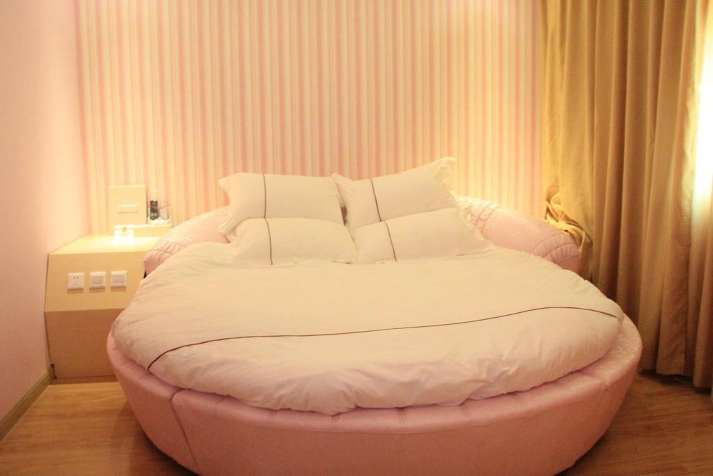 Super 8 Hotel Chengdu Airport Branch Номер фото